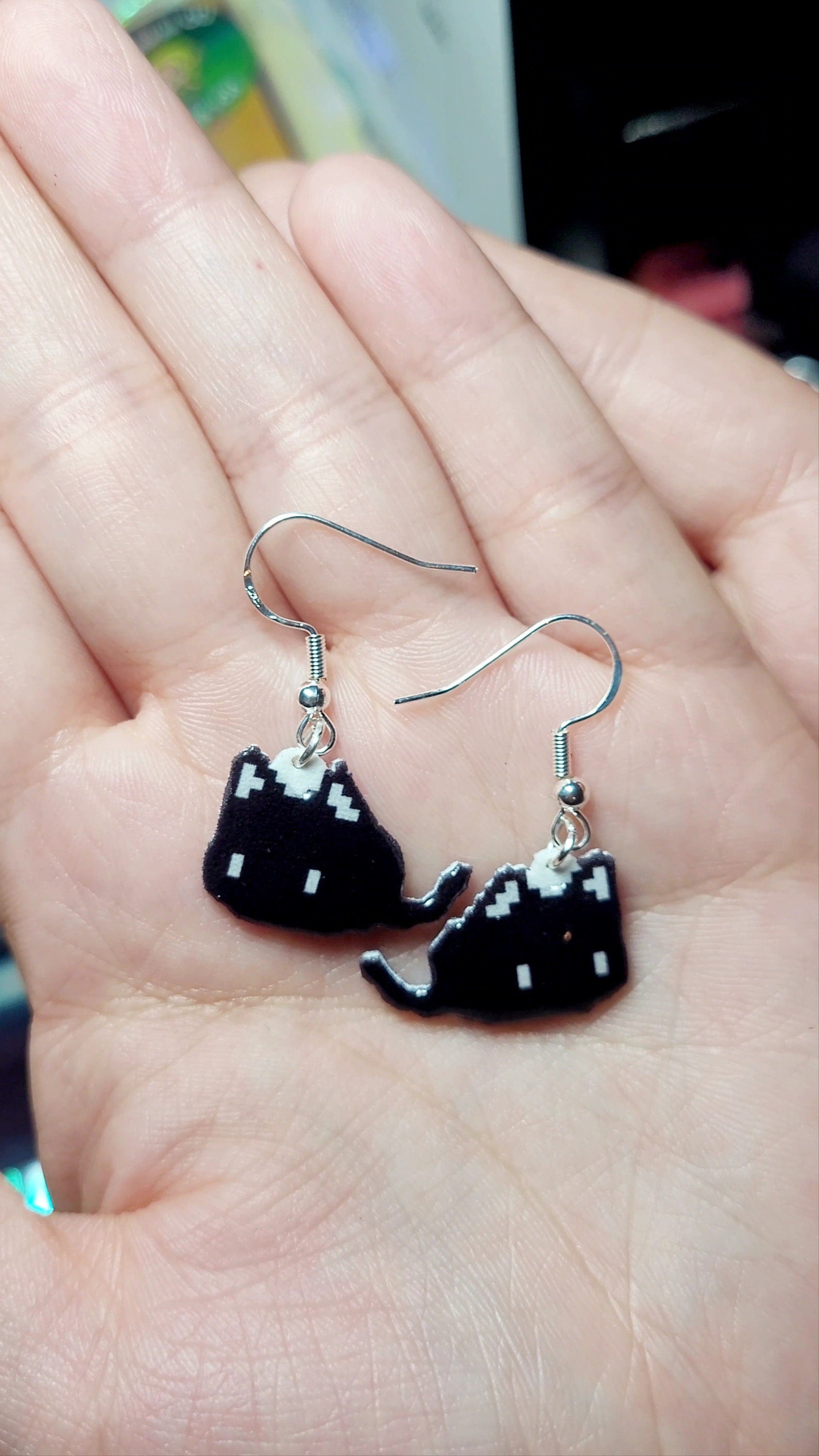 Mewo Cat Stud Earrings | Kawaii Gaming Jewelry